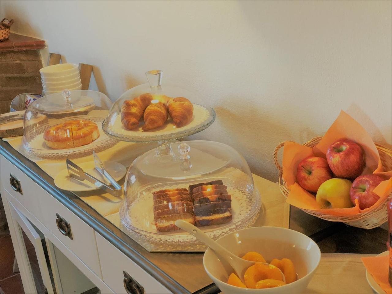 Il Contado -Room And Breakfast- คาสเตลฟรานโก เอมิเลีย ภายนอก รูปภาพ